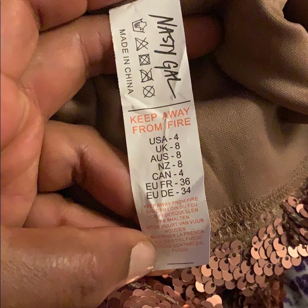 Nasty Gal Rose Gold sequin dress size 4 - Picture 16 of 16